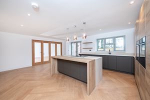 Dining kitchen- click for photo gallery